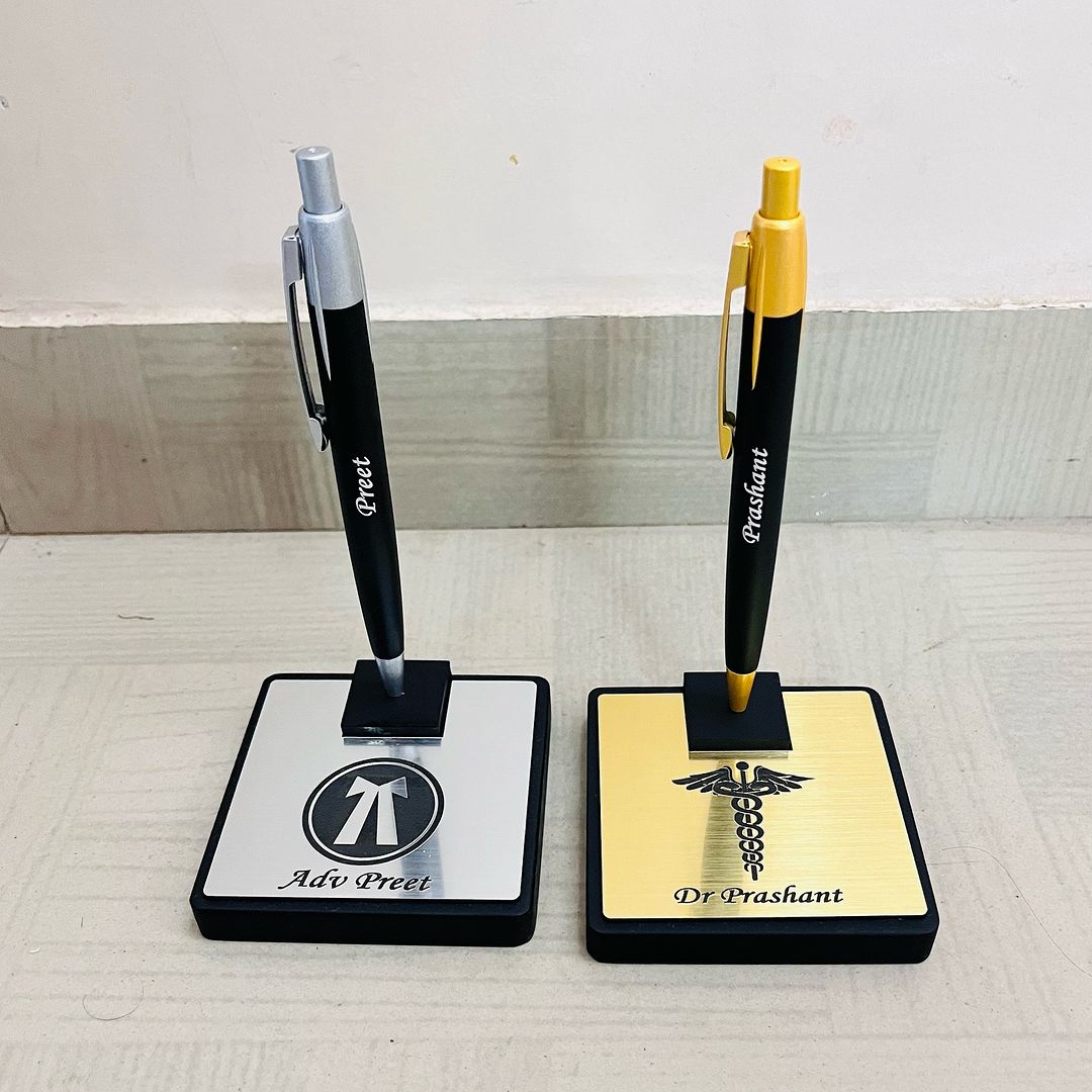 Customize Magnet Pen With Stand