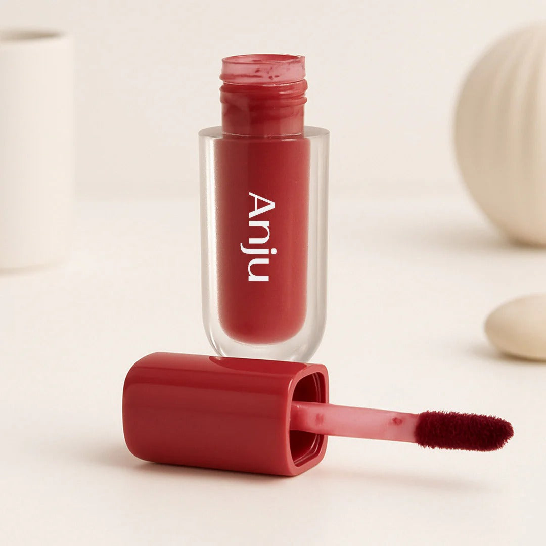 Personalized Liquid Lipstick - Pocket-Friendly.