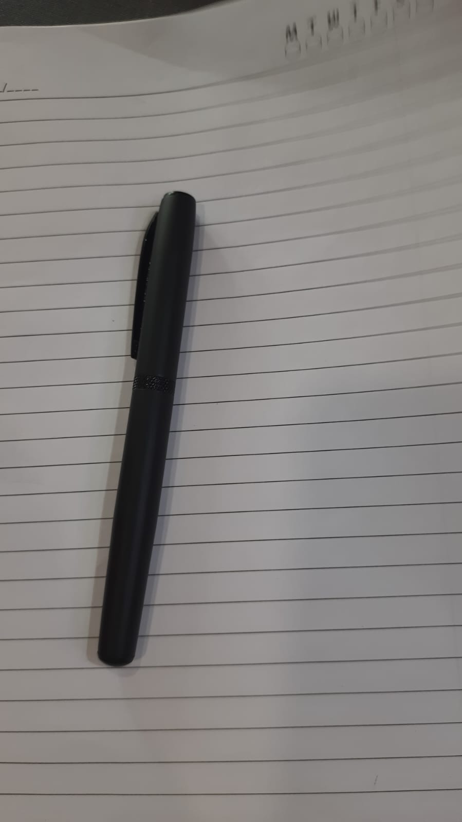 customized new type of black pen