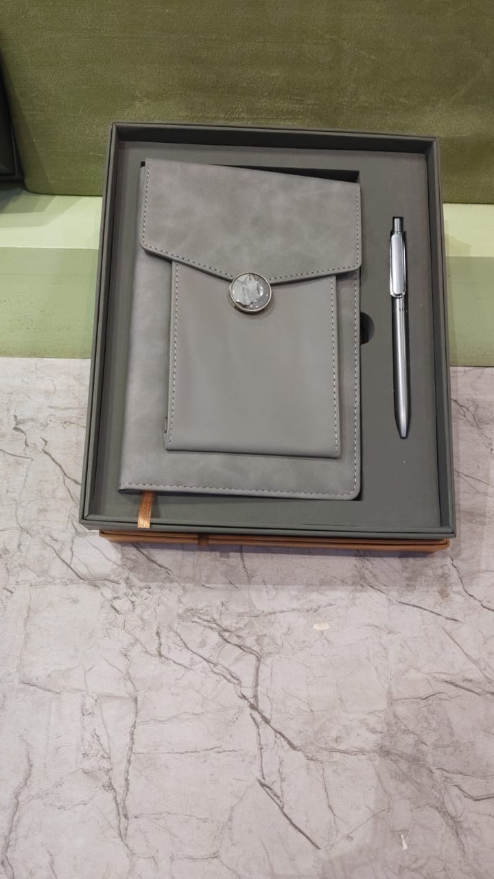 personalized pen + premium quality diary