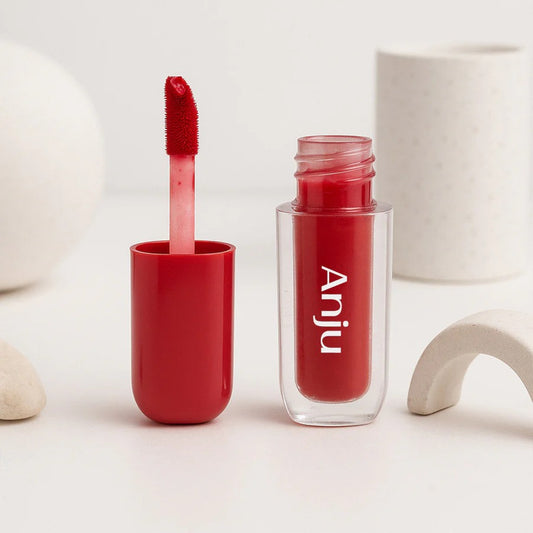 Personalized Liquid Lipstick - Pocket-Friendly.