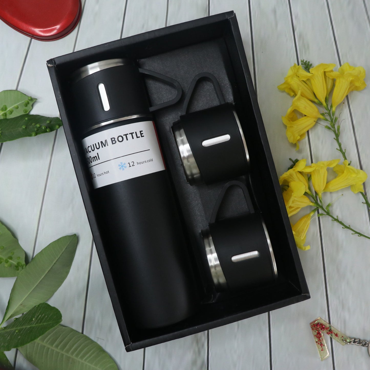 Customise Black flask cup set