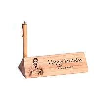customizes Triangle Pen Stand