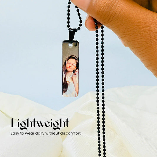 Custom Metal Photo Pendant with Detachable Chain – Full Color Personalized Necklace